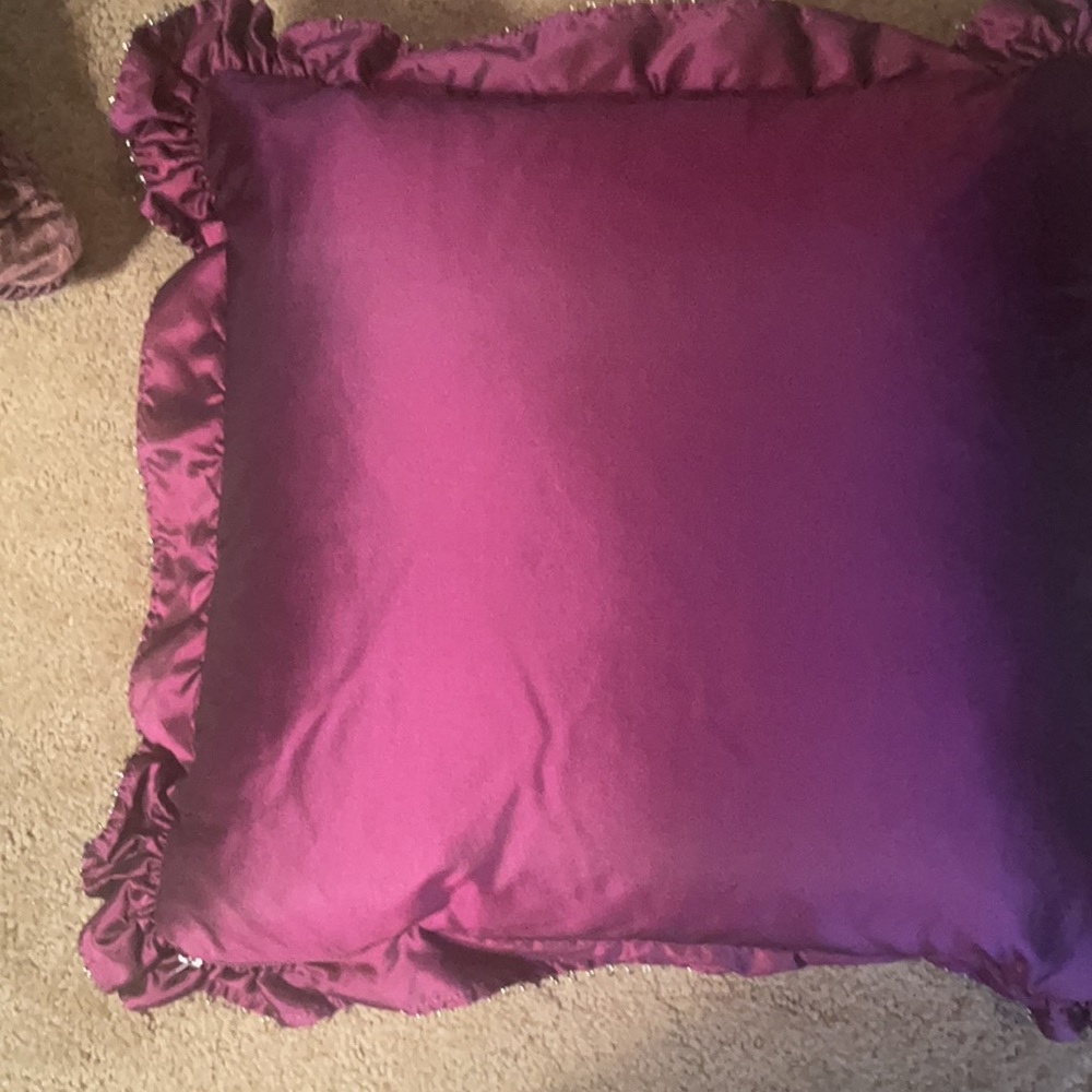Custom pillow - Picture 4 of 8